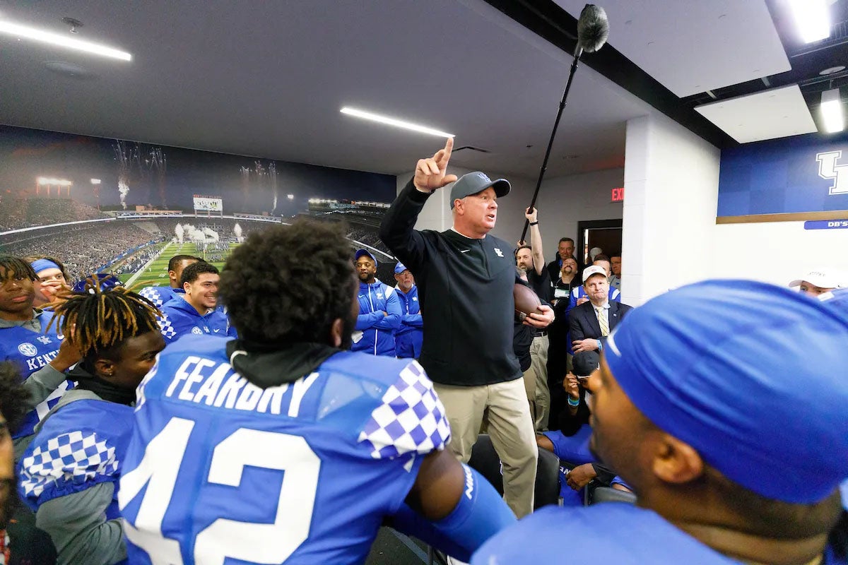 Kentucky football: Mark Stoops' team defeats Vandy with Florida next