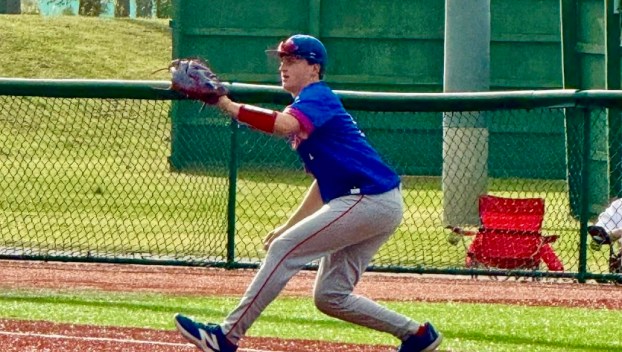 Jack Smith holds down first base for the Pats. Through 12 games this season, Smith has 3 hits, 2 RBIs, 7 walks, and 4 stolen bases. (LC Athletics photo)