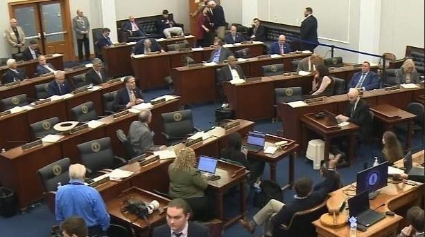 Two bills approved by the Kentucky Senate